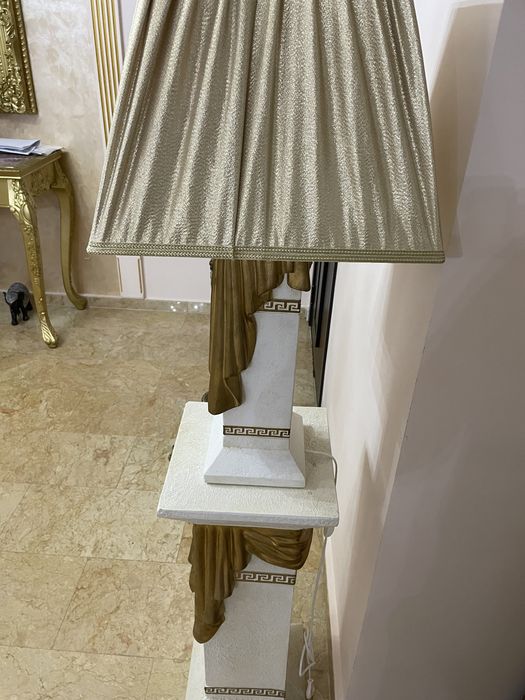 Veioza / piedestal / stativ/ cuier / lampadar versace, venetian