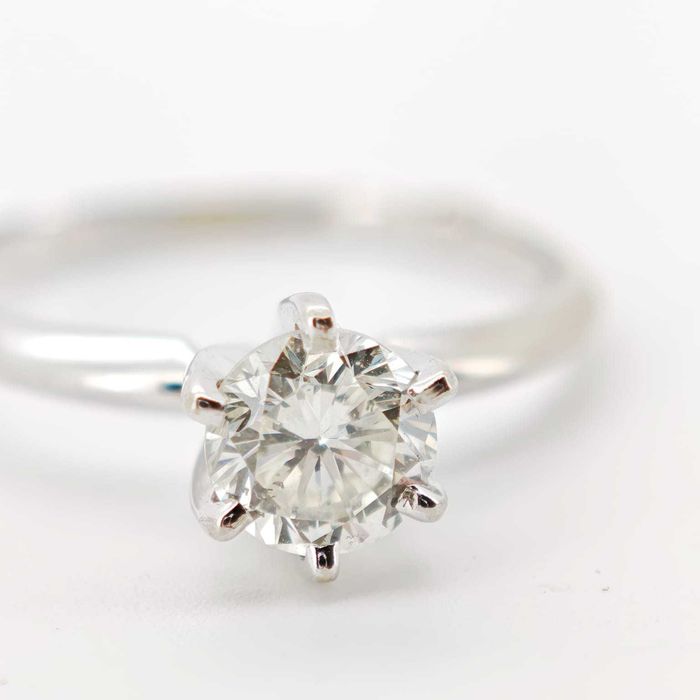 Inel logodna cu diamant 0.70ct aur 14k