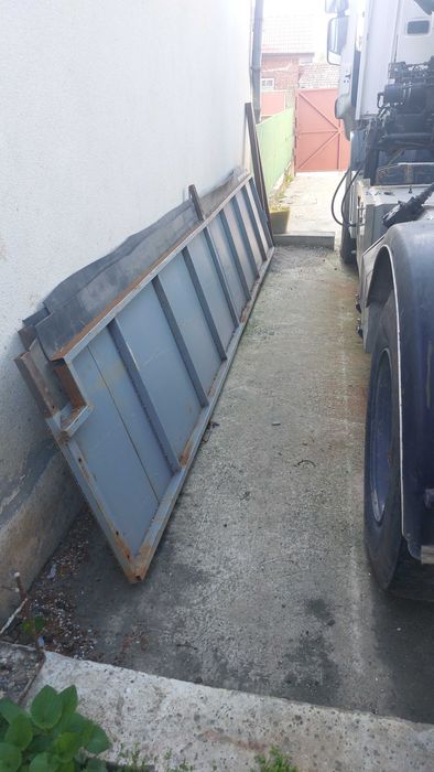 Товатен камион скания с кран