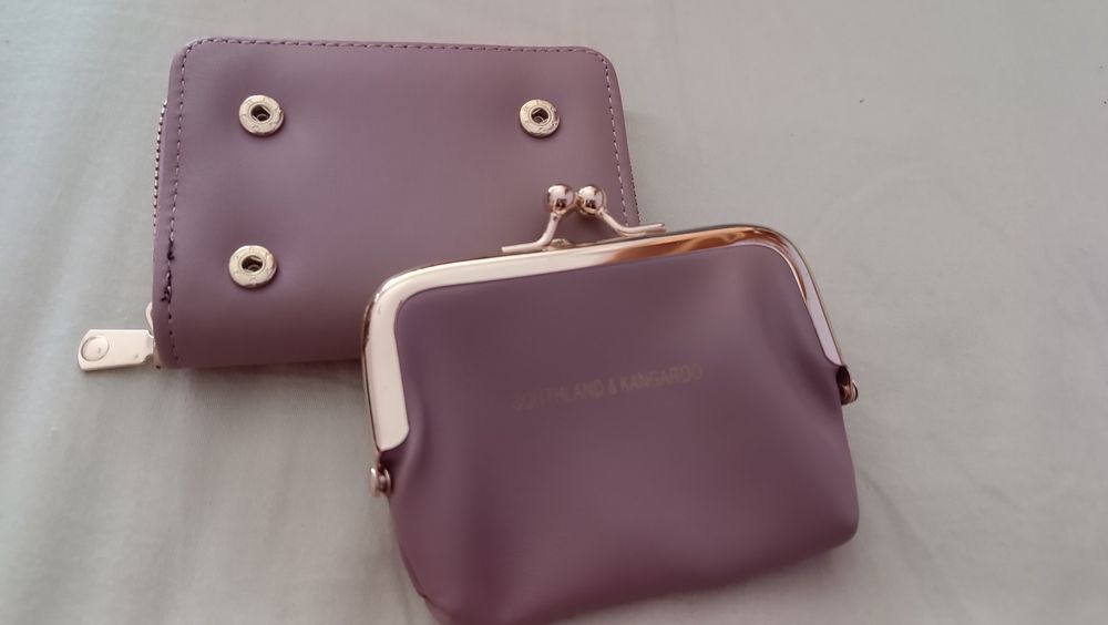 Дамско малко портмоне