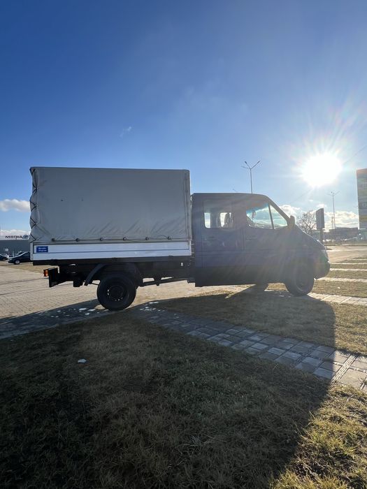 Mercedes sprinter doka 7 locuri