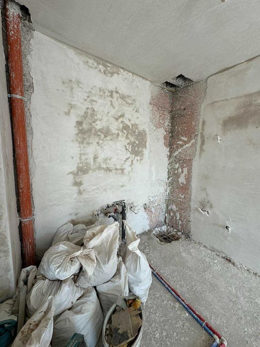 Продава се Двустаен апартамент в София, Център - 61 кв.м за 2074 €/кв.м - Снимка #1