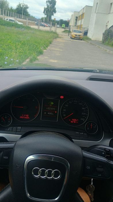 Vând audi A4 b7 2008