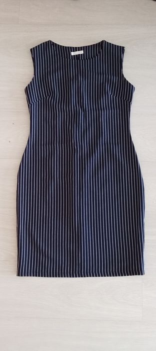 Продам платье в хорошем состоянии