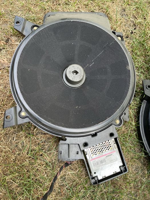 Subwoofer boxa Bose Audi A8
