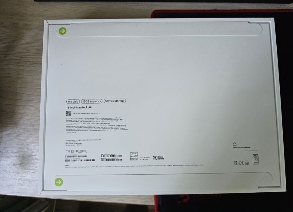 MacBook Air/Pro M3/M4/M5 new