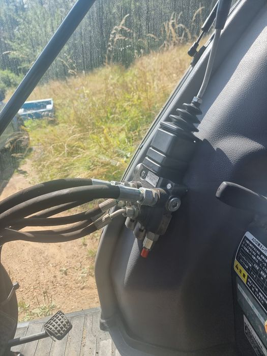 Трактор кубота 32 коня 4x4