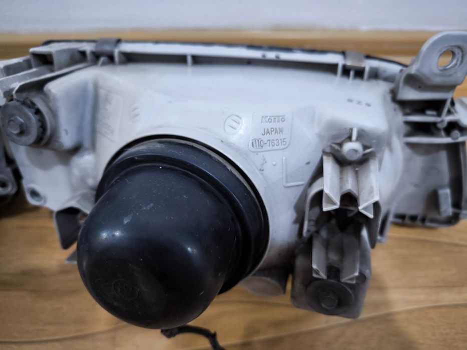 Фары Карина Е, Калдина 190, Корона 190.