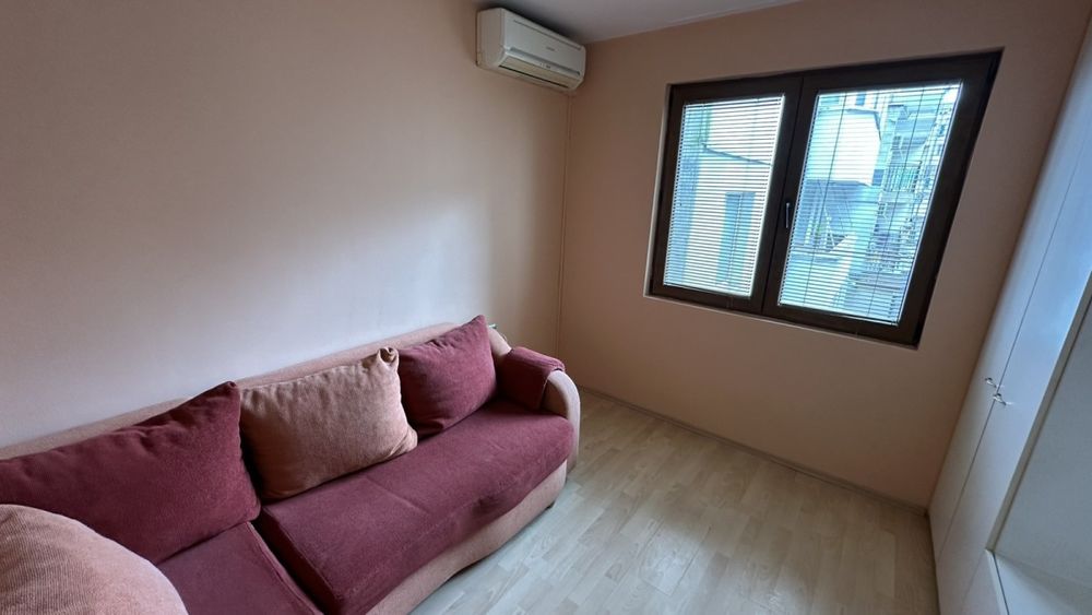 Дава се под наем Тристаен апартамент в Варна, ВИНС - 72 кв.м за 510 € - Снимка #7