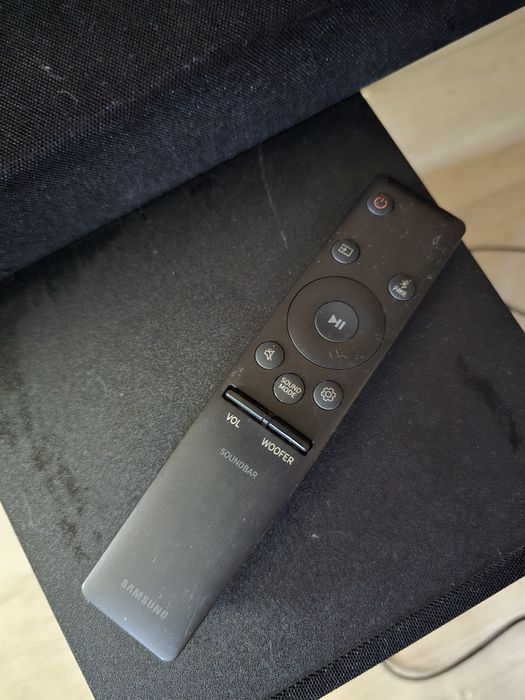 Саундбар samsung HW430