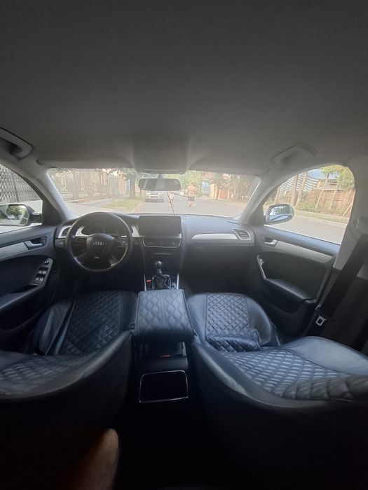 Vând Audi A4 b8 2.0 tdi manuală 311221 km reali an 2012 .Preț 7000 euro