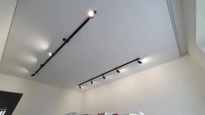 Натяжные потолки 1800