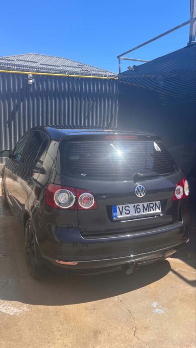 Volkswagen Golf Plus diesel, 2.048 € — imagine 2
