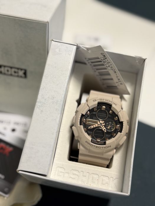 Дамски часовник g-shock