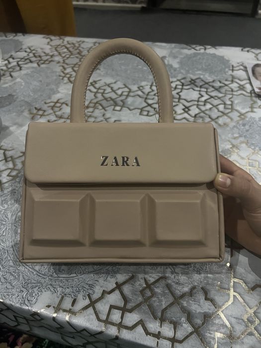 Zara sumkasi ayollar uchun