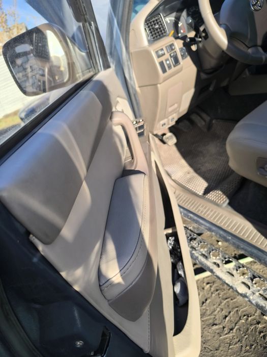 Реставрация авто салона.