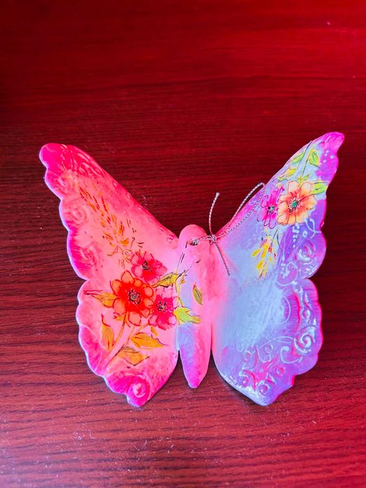 Ръчно изработена керамична пеперуда Handmade BG, 11 см