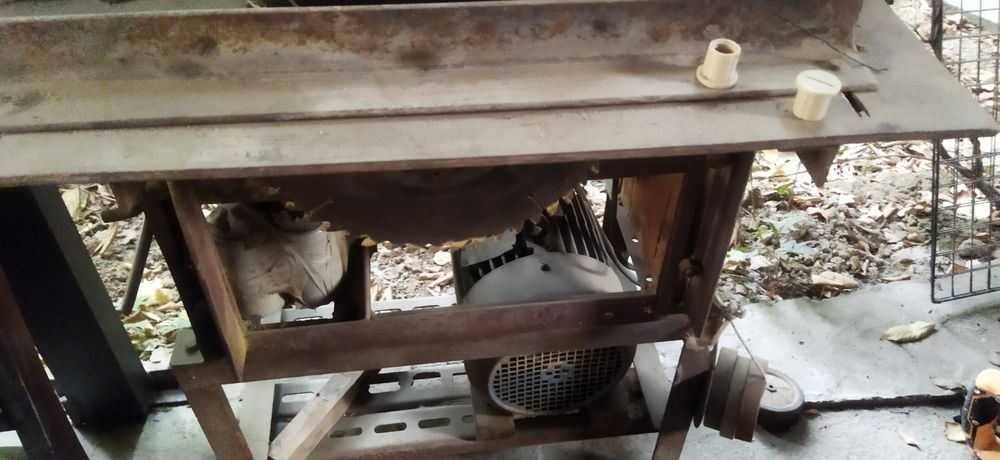 Продам Пилар рамный станок зури