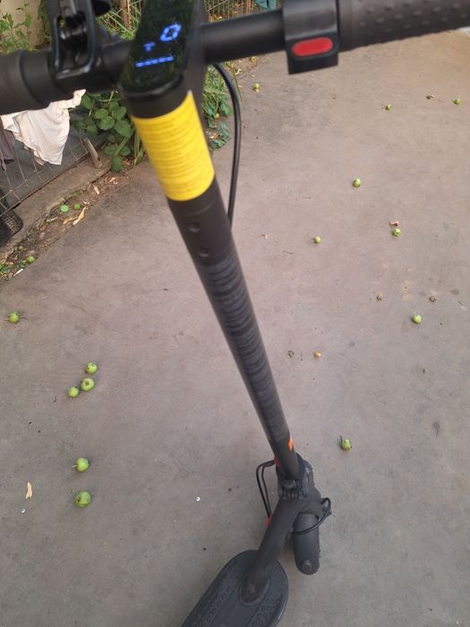 Vând trotinetă xiaomi pro2