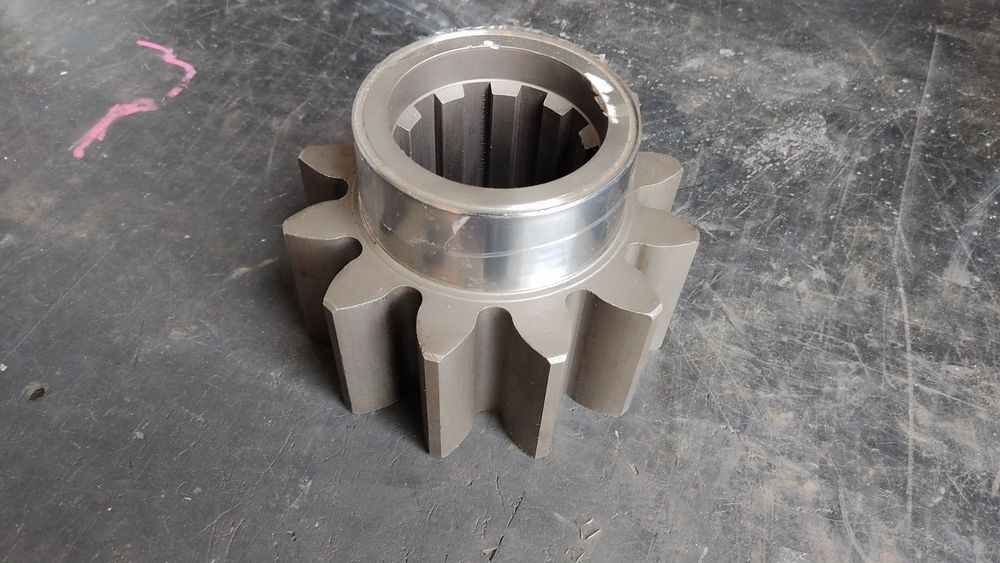 Шестерни, валы, муфты