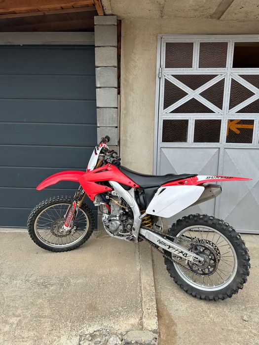 Honda CRF 450 ( НА ЧАСТИ)