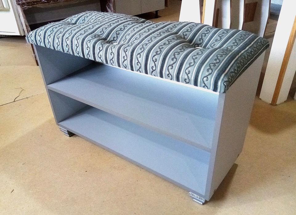 Продам новые полочки под обувь!