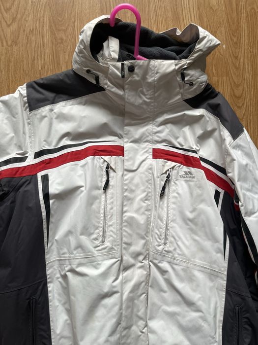 горнолыжный костюм