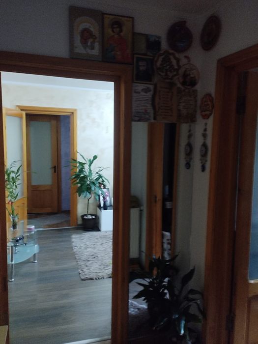 Vând apartament 2 camere