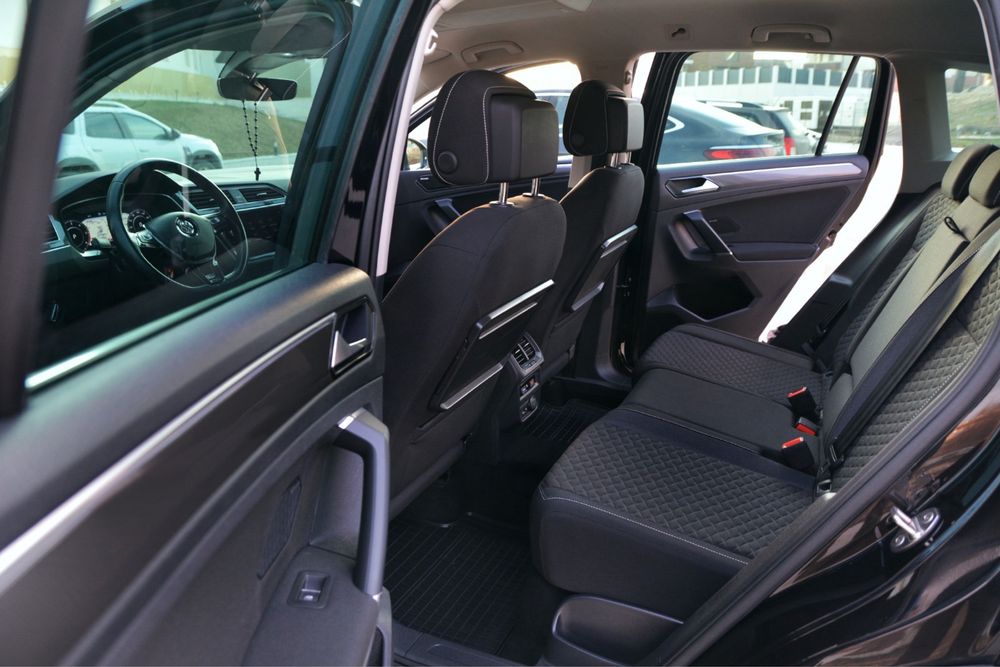 Volkswagen Tiguan R-Line 2.0 TDI /2019/Unic Proprietar de Nou/Virtual Cockpit/LED