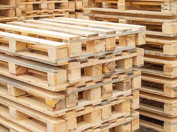 Продаются поддоны  1500 тг