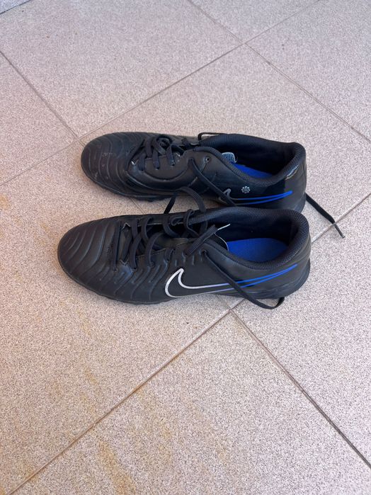 Детски футболни обувки Nike