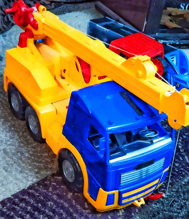 Продам Машинки для мальчика