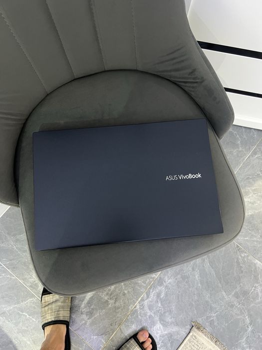 Шустрый ноутбук Asus VivoBook Core i3/11