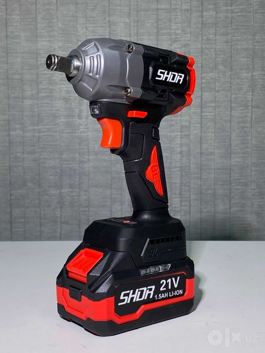Гайковерт аккумуляторный 380 Нм Shdr Gaykovert 21V, 2 akb