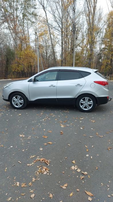Продам хондай ix 35 2012год