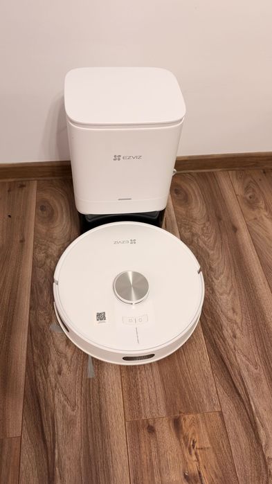 EZVIZ RE4 Plus – Aspirator robot 2 în 1 – Mop + Stație golire – Garanție Extinsă