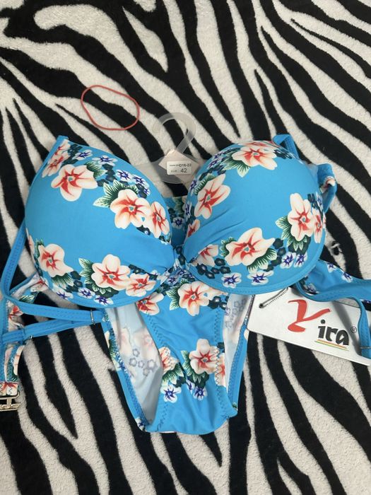 Costum de baie marimea 42