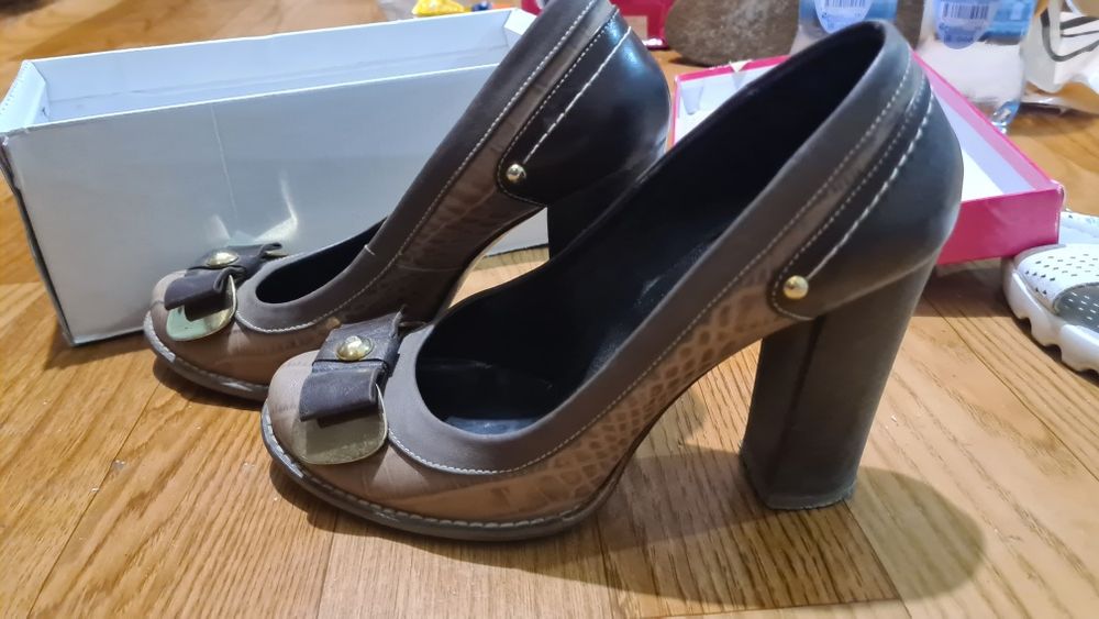 Туфли женские продам