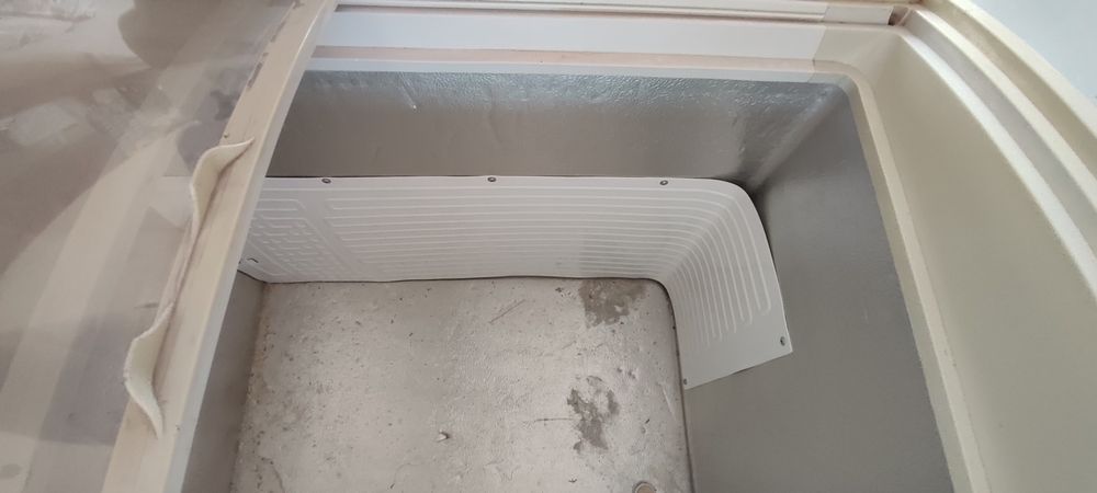 Холодильник Dukers