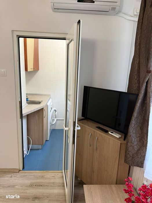 unirii rond Alba Iulia garsoniera 300€