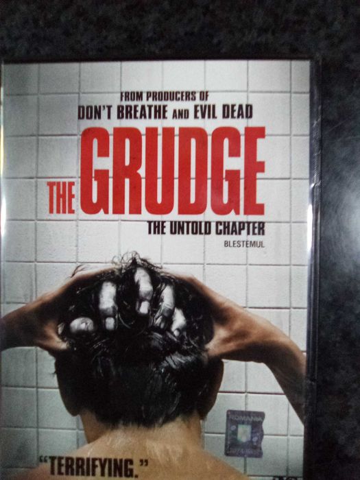 Продавам филми на DVD с български субтитри цена от 10 до  15 лева