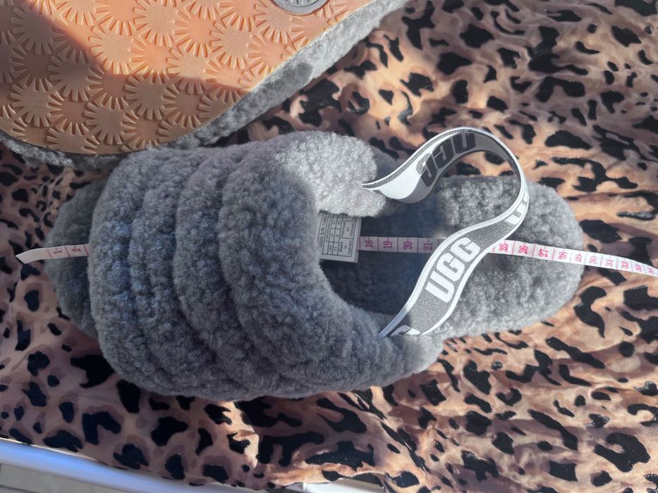 UGG W FLUFFY YEAH SLIDE сандали