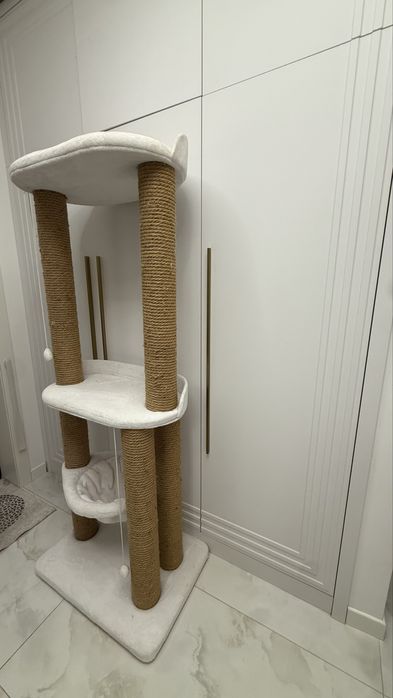 Продам кошачий дом-когтеточку