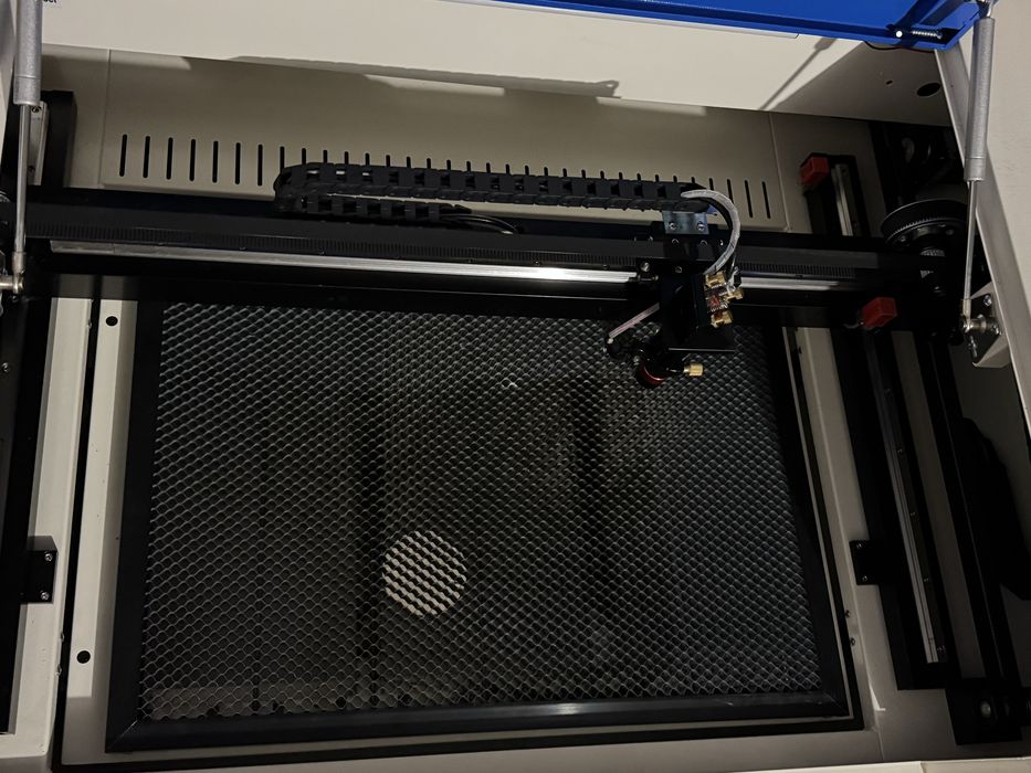 Лазерный станок VOIERN 6040 RD 80W!