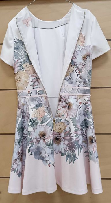 Ted Baker-Като Нова