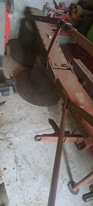 Vând cositoare rotativă 1,35