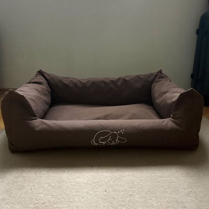 Кучешко легло с бордове