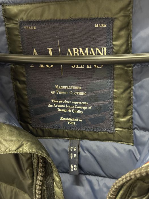 Geaca 100% originala Armani Jeans