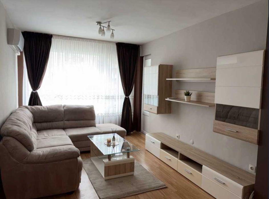 Тристаен апартамент под наем Борово