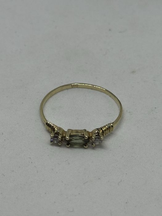 златен дамски пръстен 1.2гр 14к 585